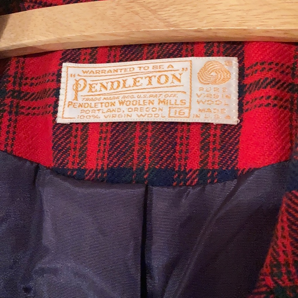 Red Plaid Pendleton Jacket - image 2